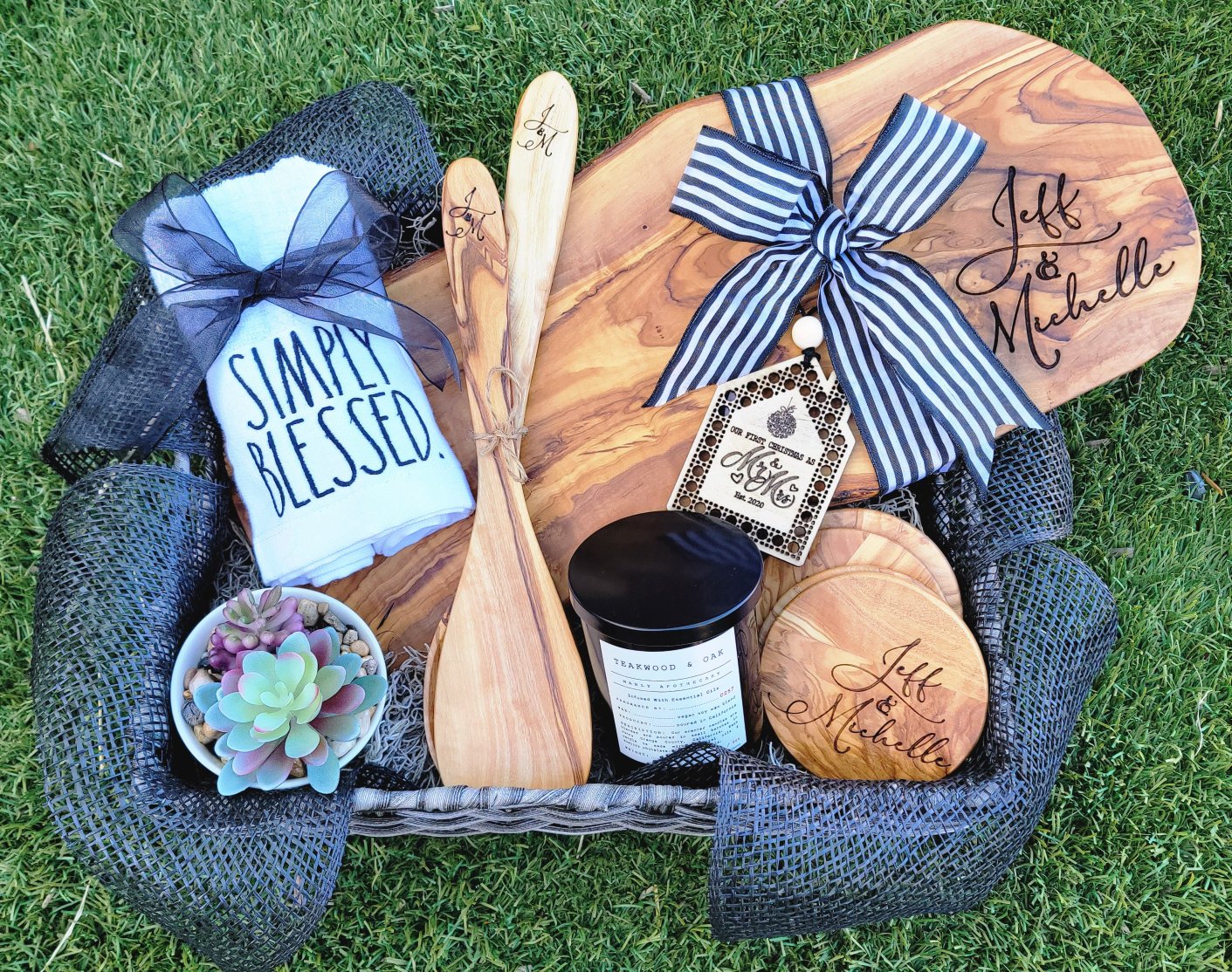 V&L Gift Baskets  Personalized Gifts